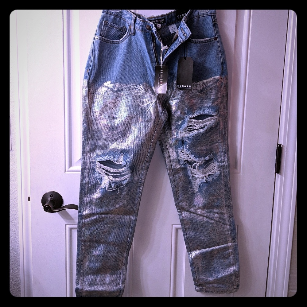 Holographic jeans